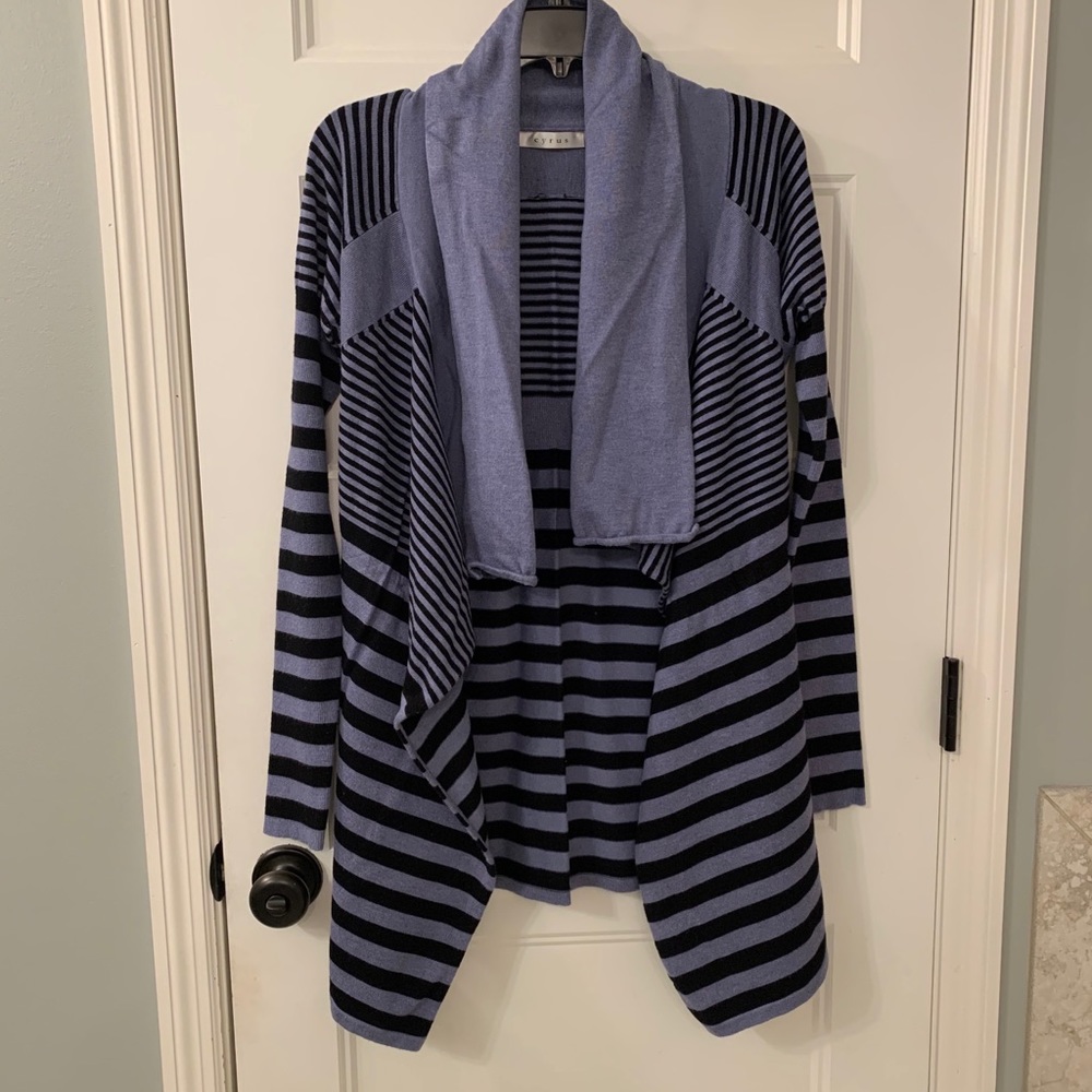 Open drape sweater